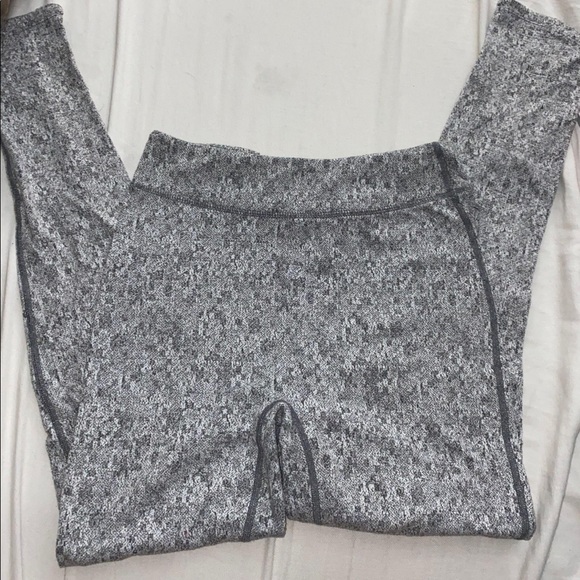 Gym Shark Grey Fleur Leggings - Picture 1 of 4